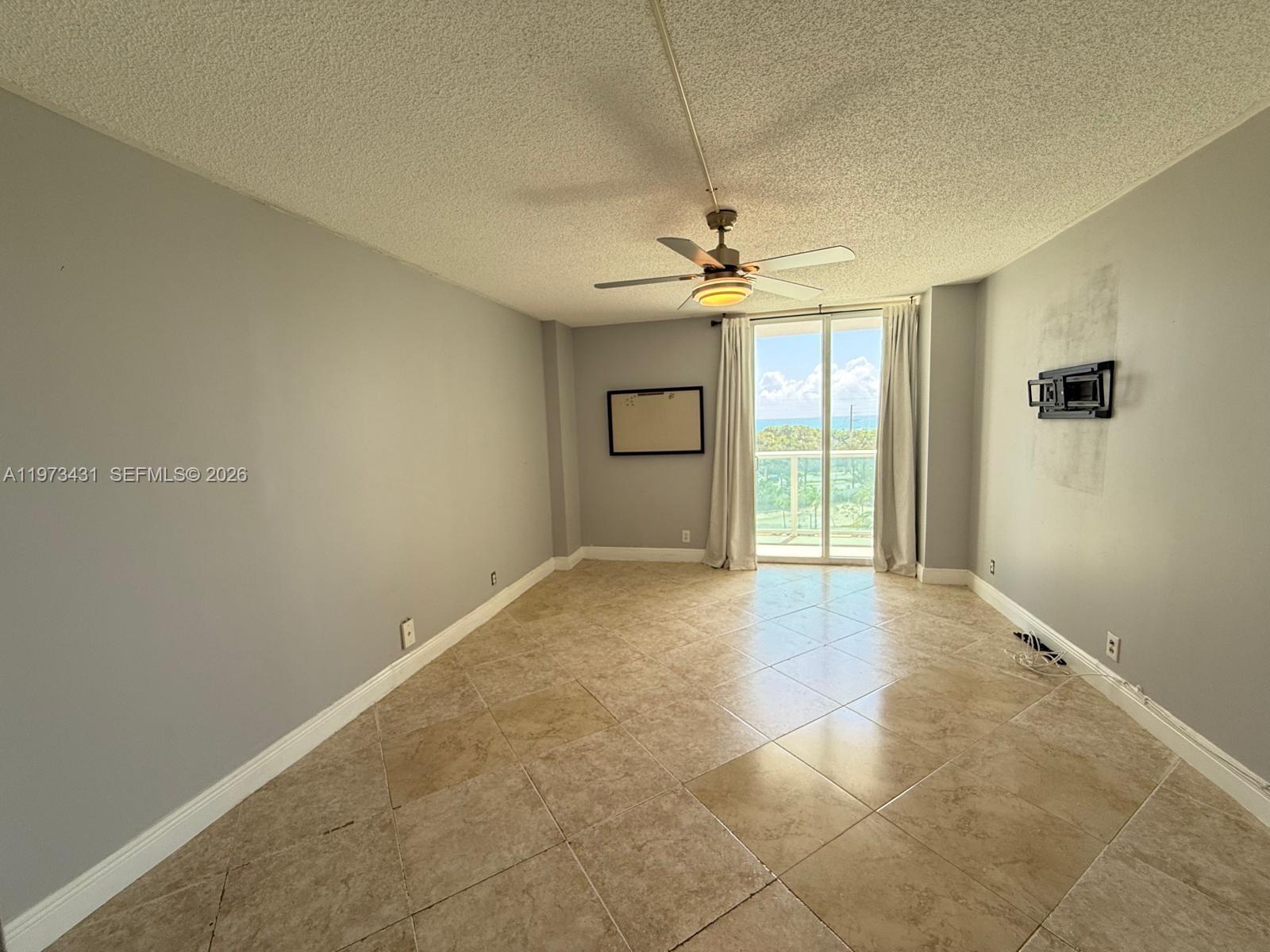 See details 610 1 / 2 991 sq. ft. $ 2026-02-27 0 Photo