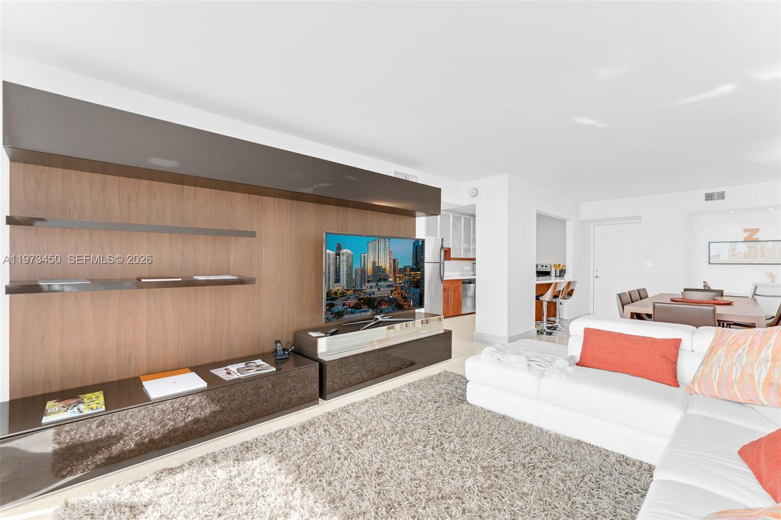 2007 2 / 2 1357 кв.футов $ 2026-02-27 0 Фото