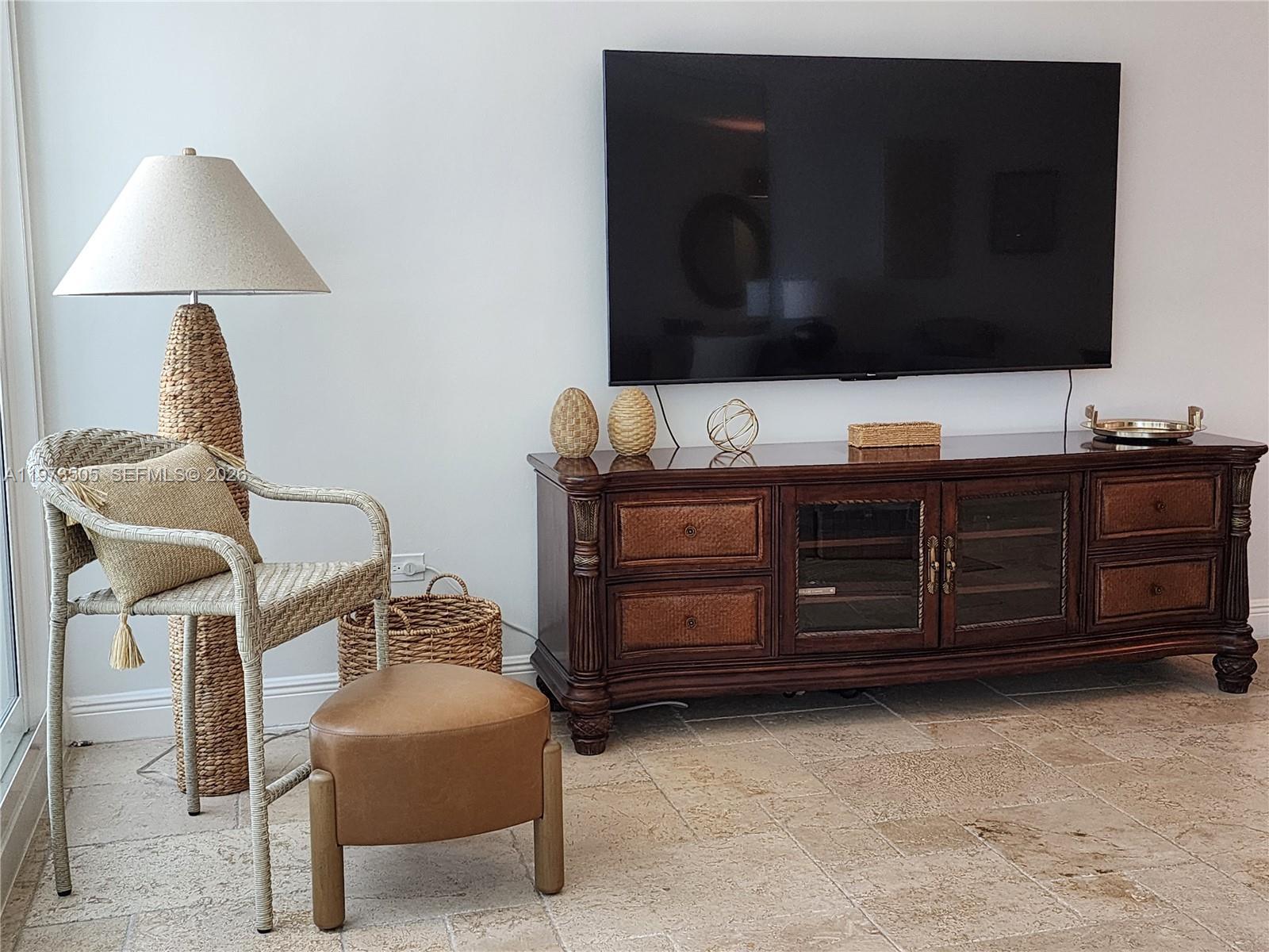 Photo of 3505 Ocean Dr  #708, Hollywood, Florida, 33019 - 