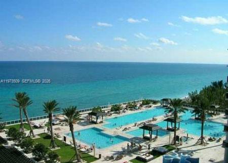 1408 3 / 3 1571 sq. ft. $ 2026-05-06 0 foto
