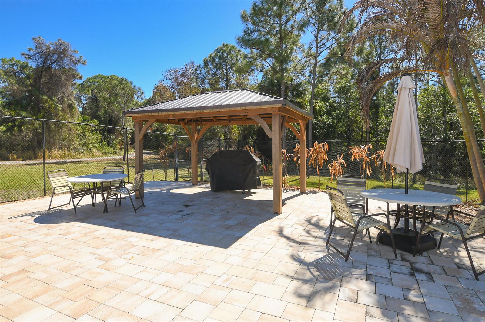 Ver detalles 8209 3 / 2 1442 sq. ft. $ 2026-06-13 0 foto