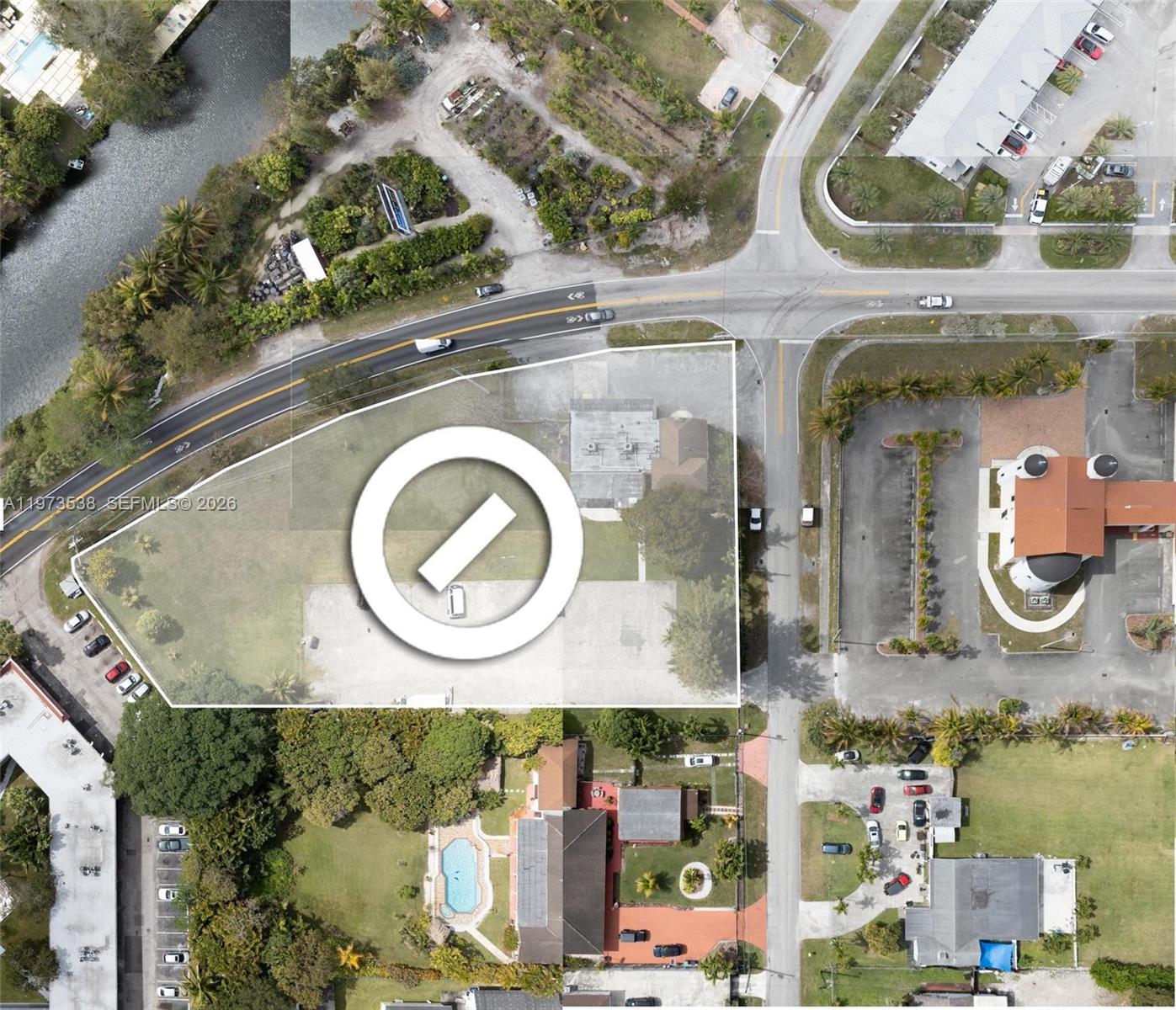   /   кв.футов $ 2026-02-27 0 Фото