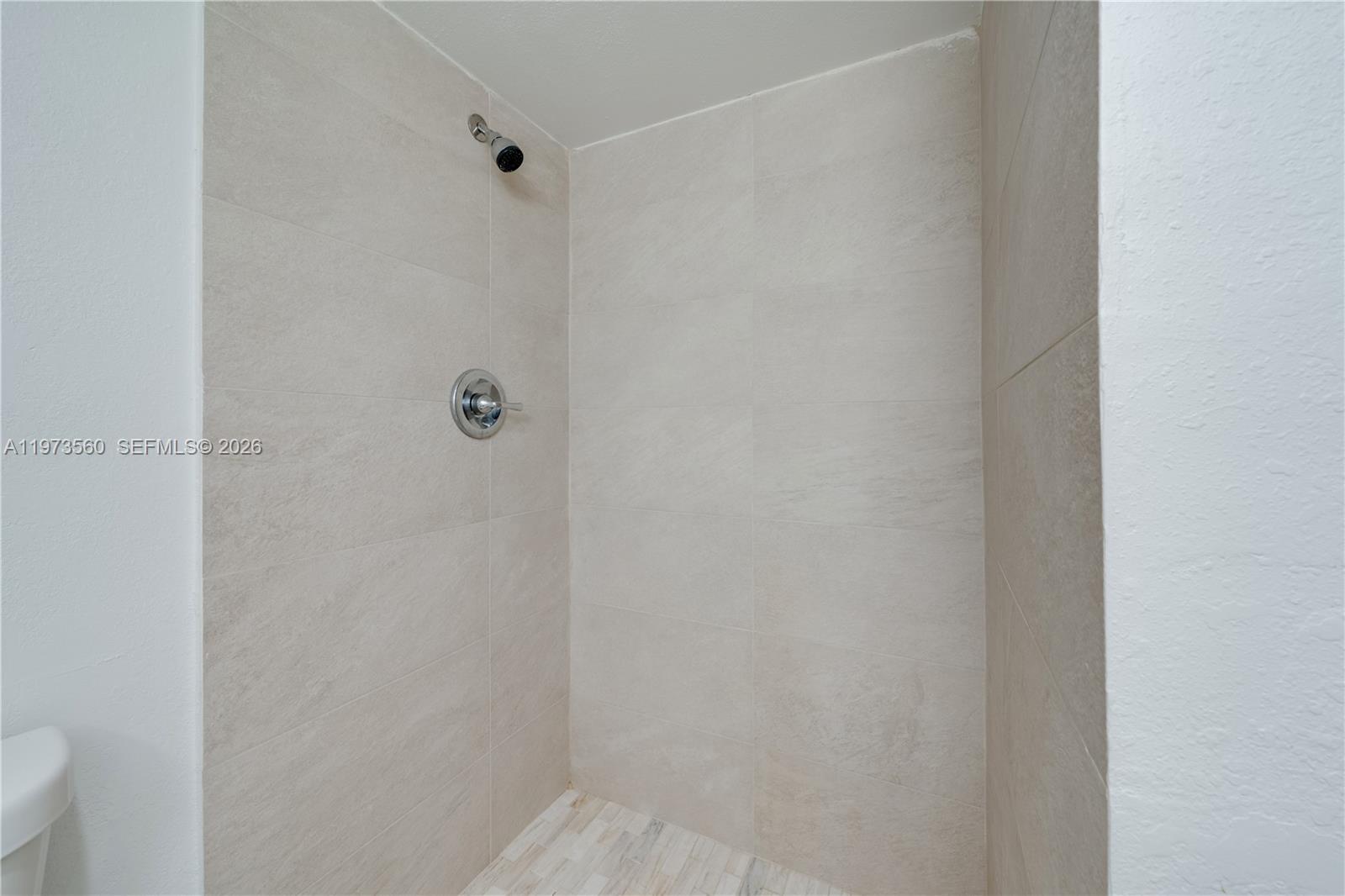 Ver detalles / sq. ft. $ 2026-02-27 0 foto