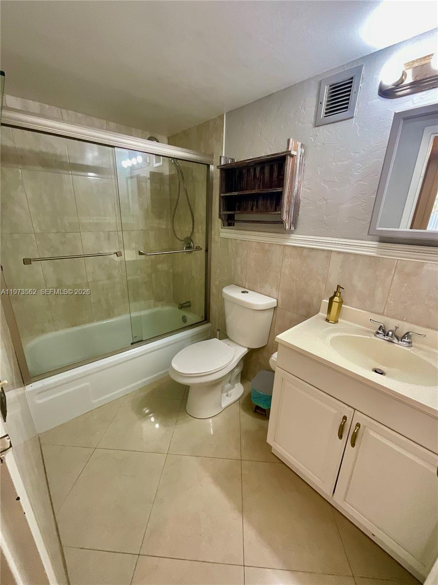 Photo of 851 Three Islands Blvd #206, Hallandale Beach, Florida, 33009 -