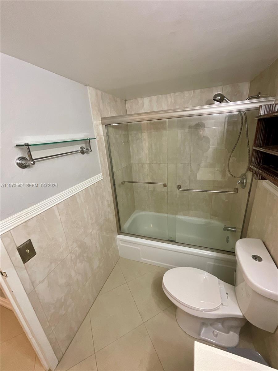 Photo of 851 Three Islands Blvd #206, Hallandale Beach, Florida, 33009 -