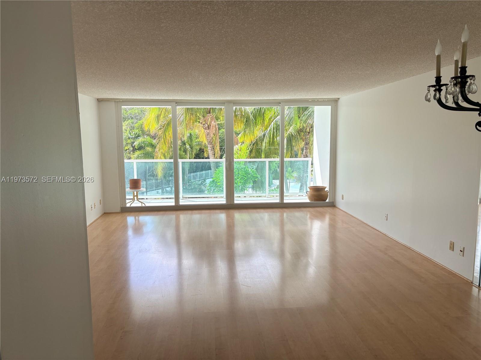 217 2 / 3 1521 sq. ft. $ 2026-02-27 0 Photo