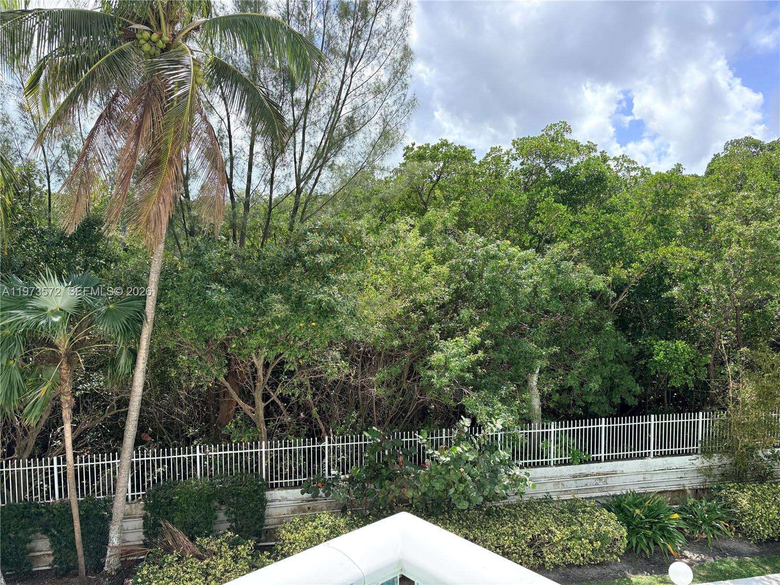 217 2 / 3 1521 sq. ft. $ 2026-02-27 0 Photo