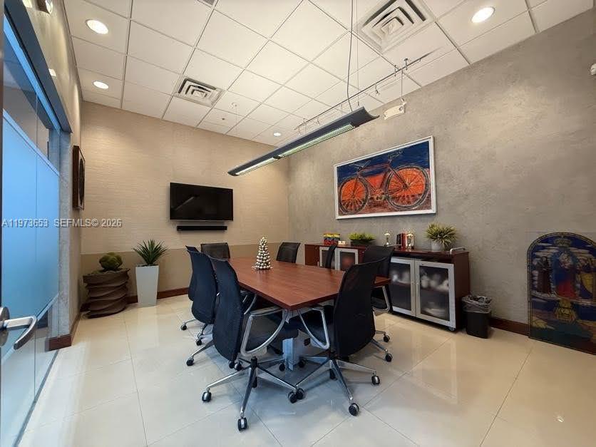   /   sq. ft. $ 2026-02-27 0 foto