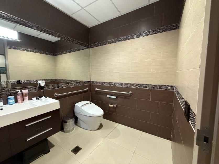   /   sq. ft. $ 2026-02-27 0 foto