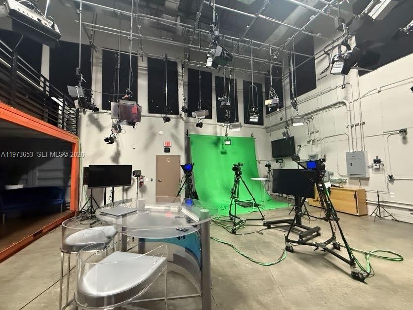   /   sq. ft. $ 2026-02-27 0 foto