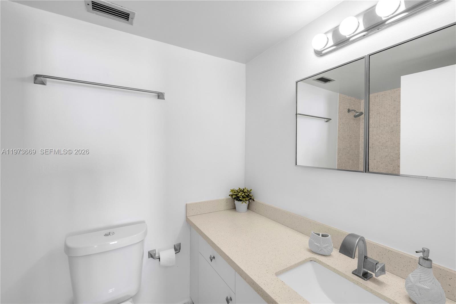 Photo of 3725 Ocean Dr #905, Hollywood, Florida, 33019 -