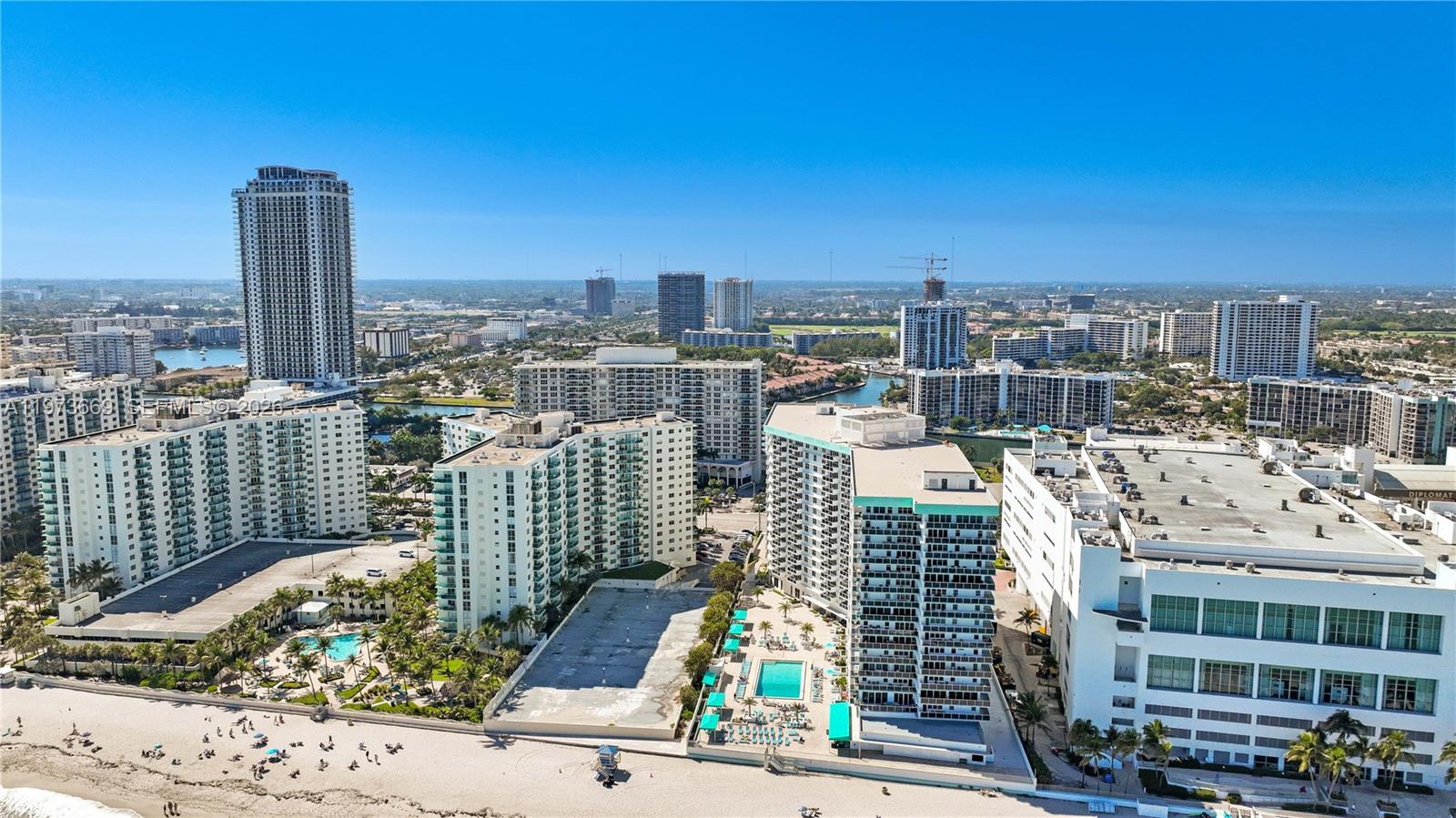 Photo of 3725 Ocean Dr #905, Hollywood, Florida, 33019 -