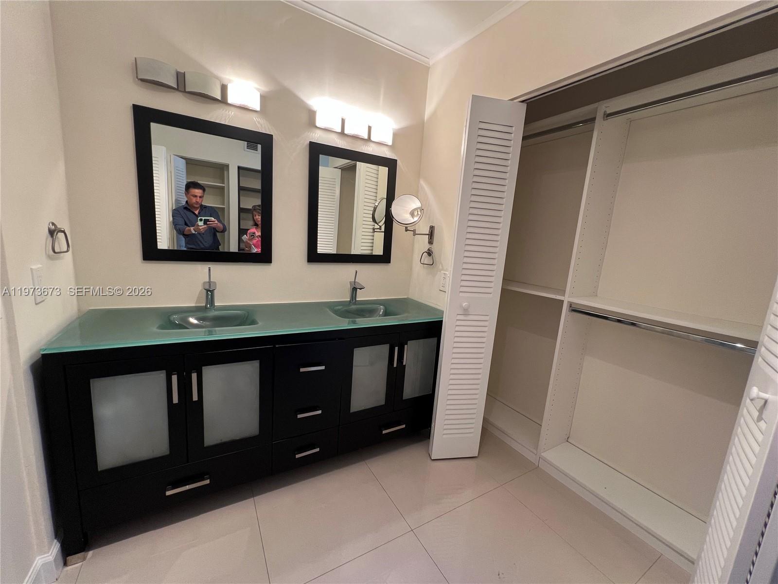 Photo of 3731 Country Club Dr  #1424, Aventura, Florida, 33180 - 