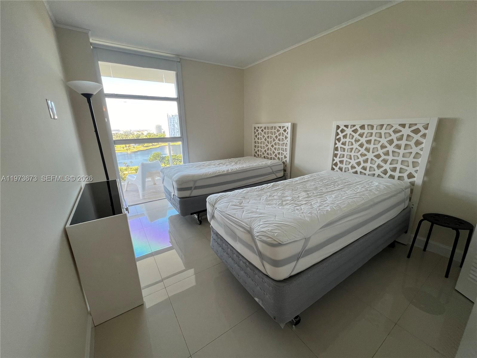 Photo of 3731 Country Club Dr  #1424, Aventura, Florida, 33180 - 