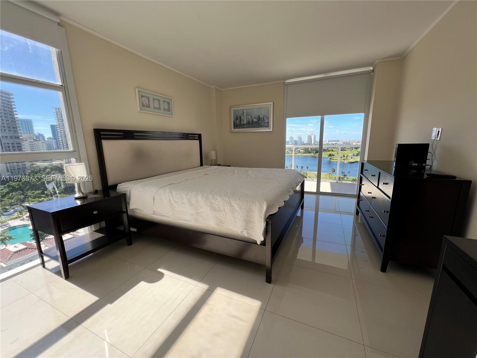 Photo of 3731 Country Club Dr  #1424, Aventura, Florida, 33180 - 