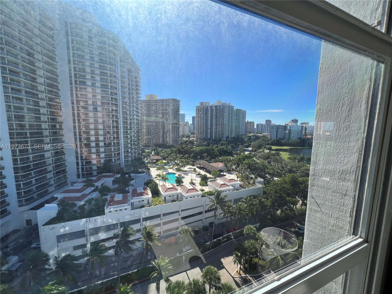 Photo of 3731 Country Club Dr  #1424, Aventura, Florida, 33180 - 