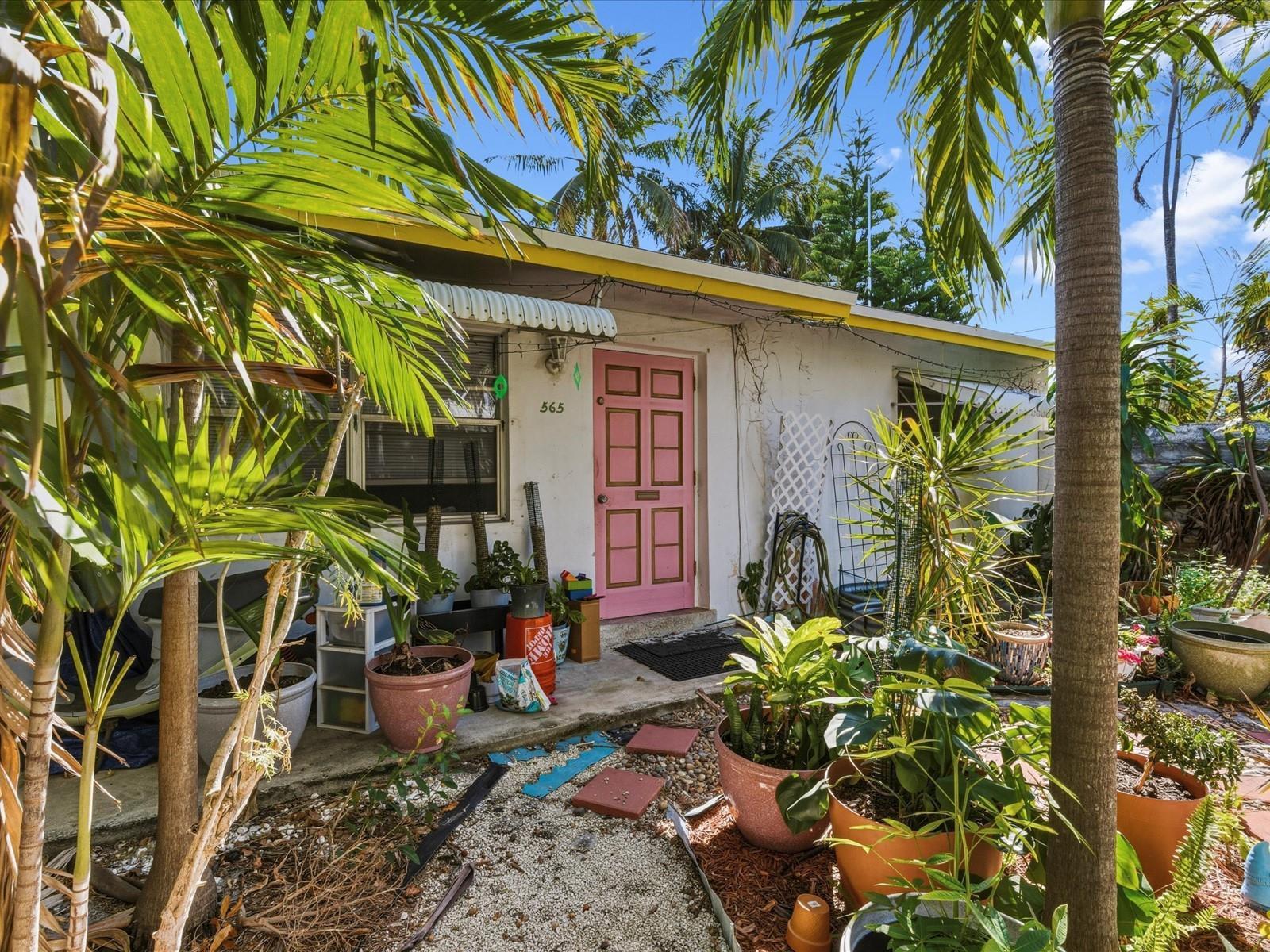   / 0 6930 sq. ft. $ 2026-06-21 0 foto