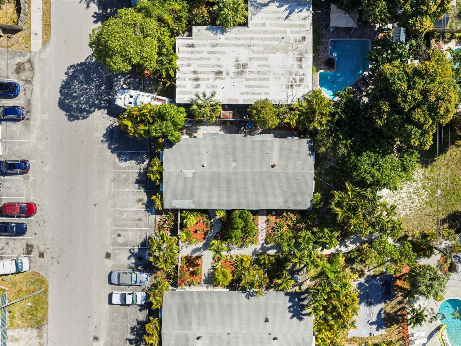   / 0 6930 sq. ft. $ 2026-06-21 0 foto