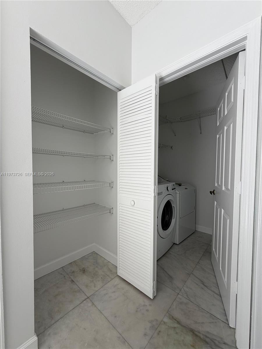 Photo of 1534 Weeping Willow Way  #1534 (1534), Hollywood, Florida, 33019 - 