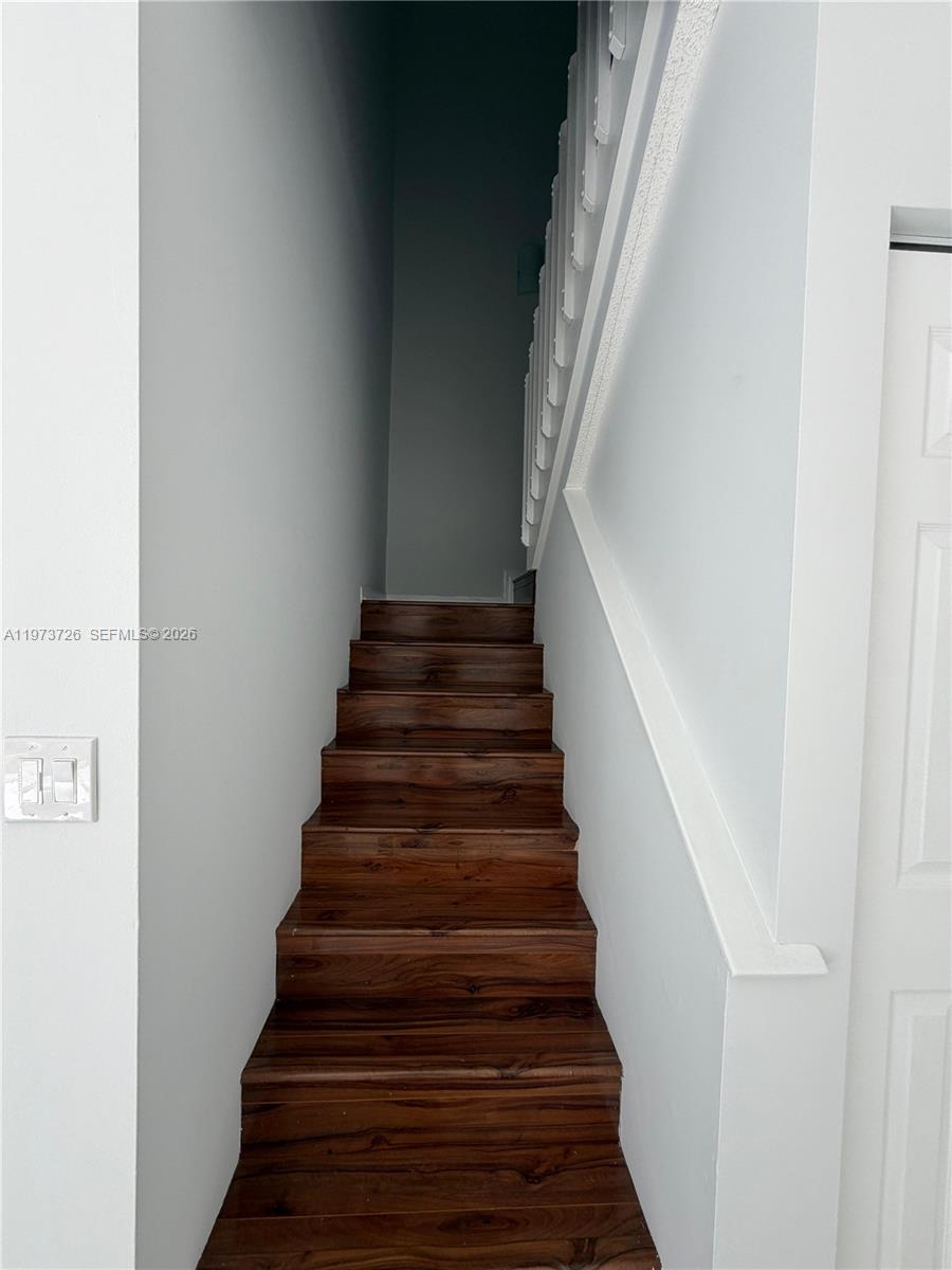 Photo of 1534 Weeping Willow Way  #1534 (1534), Hollywood, Florida, 33019 - 