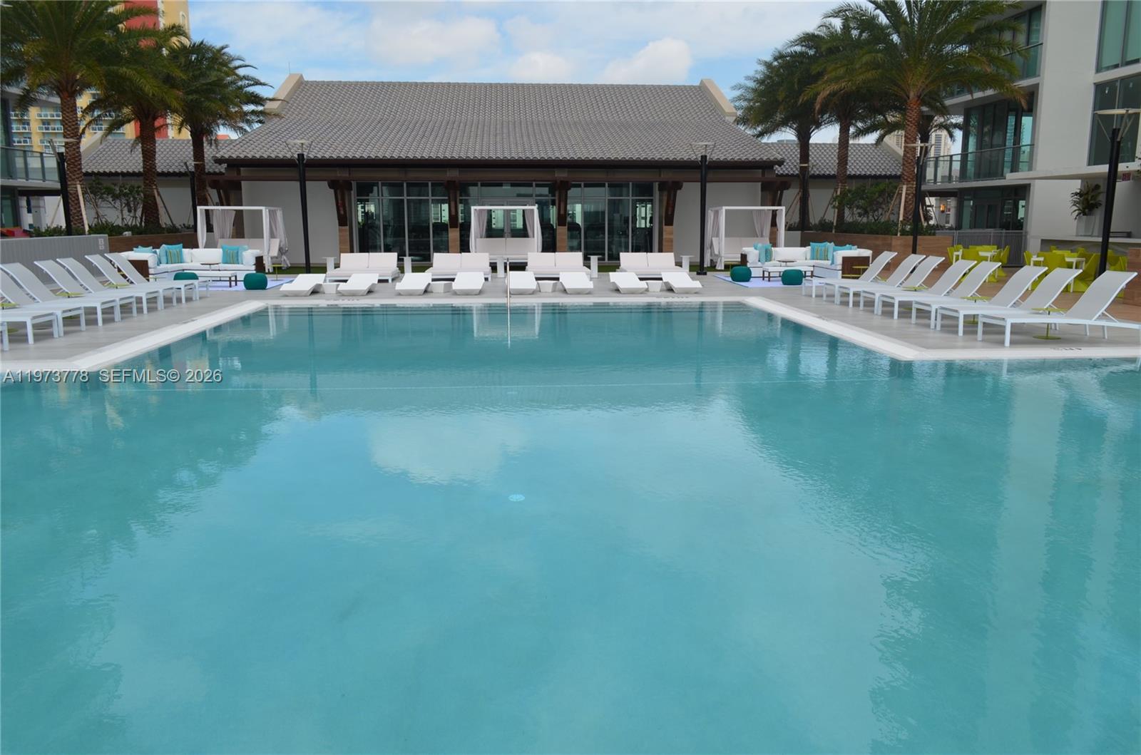 See details 4-1705 2 / 3 1541 sq. ft. $ 2026-02-27 0 Photo