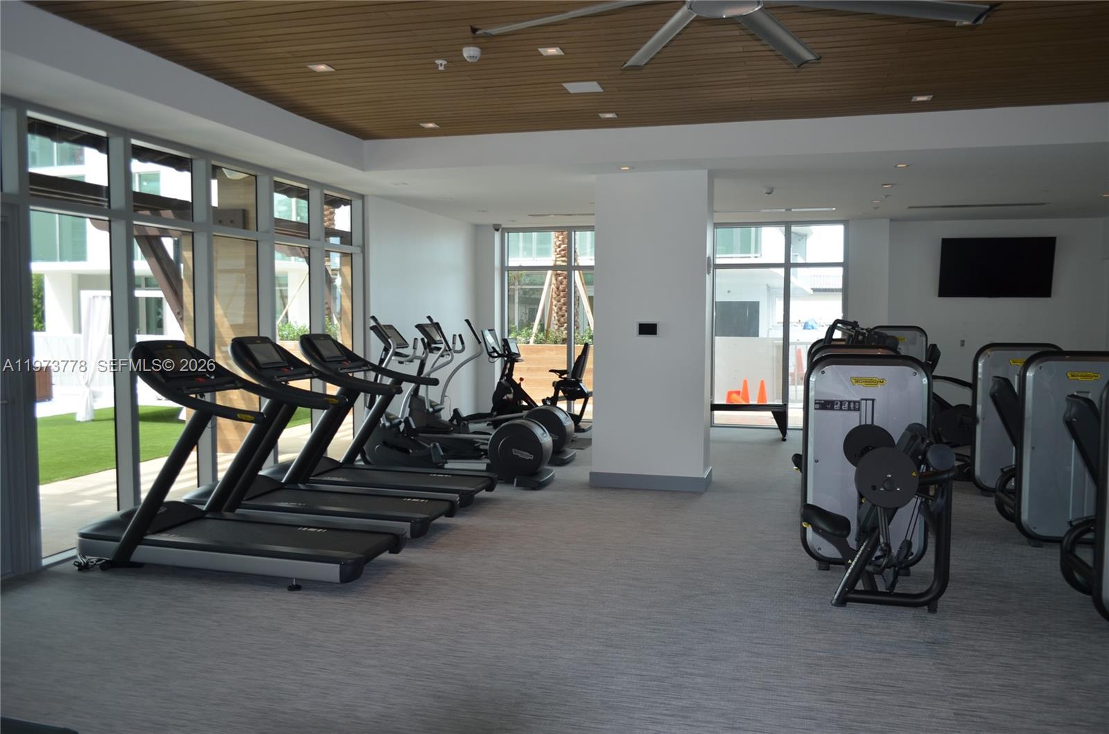 See details 4-1705 2 / 3 1541 sq. ft. $ 2026-02-27 0 Photo