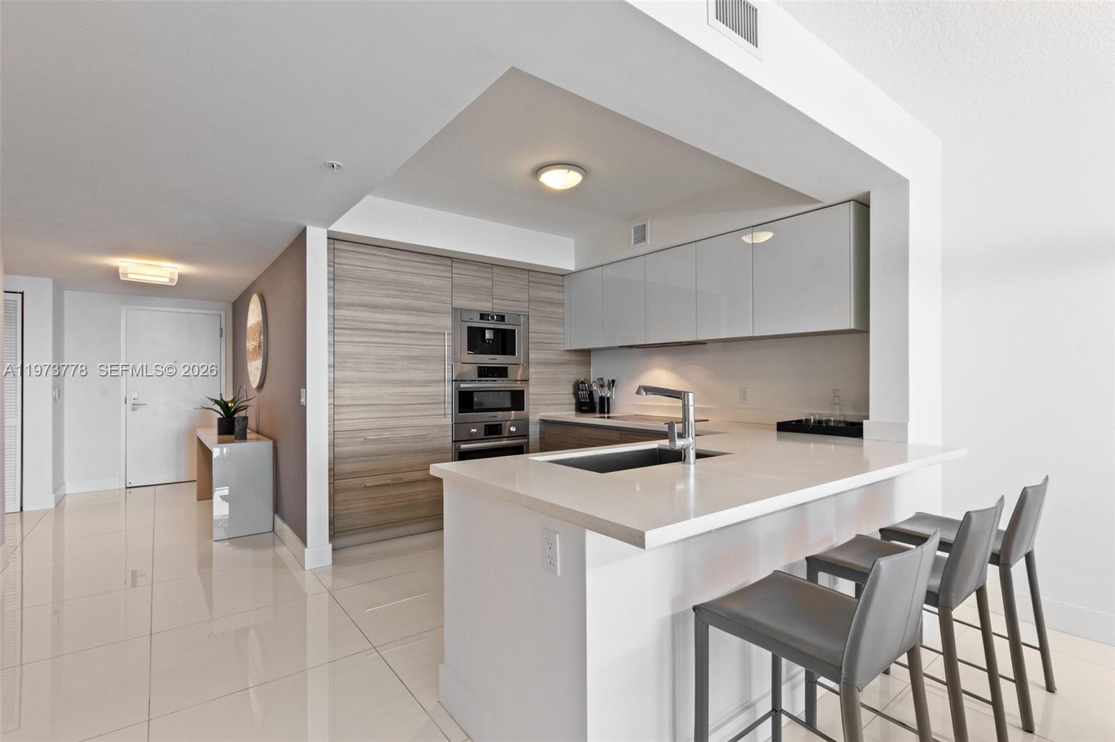 See details 4-1705 2 / 3 1541 sq. ft. $ 2026-02-27 0 Photo