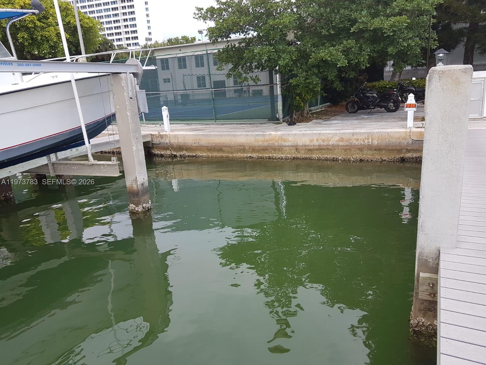   /   sq. ft. $ 2026-02-27 0 foto