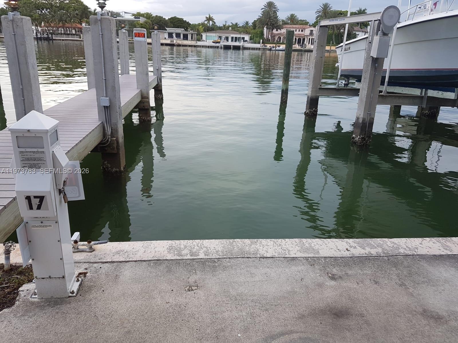   /   sq. ft. $ 2026-02-27 0 foto