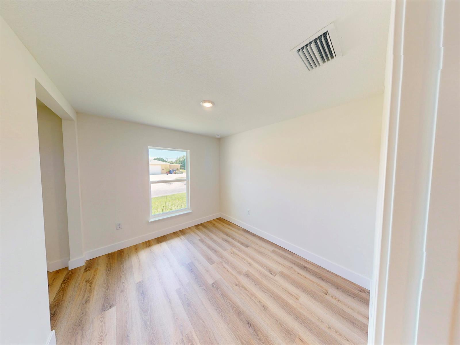   / 4 2126 sq. ft. $ 2026-06-09 0 foto