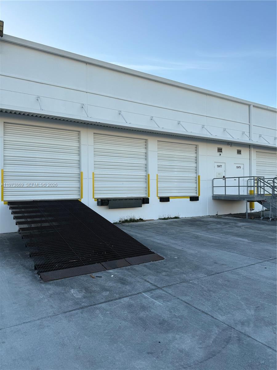 See details 21 / sq. ft. $ 2026-02-28 0 Photo