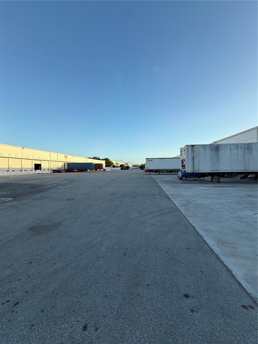 See details 21 / sq. ft. $ 2026-02-28 0 Photo