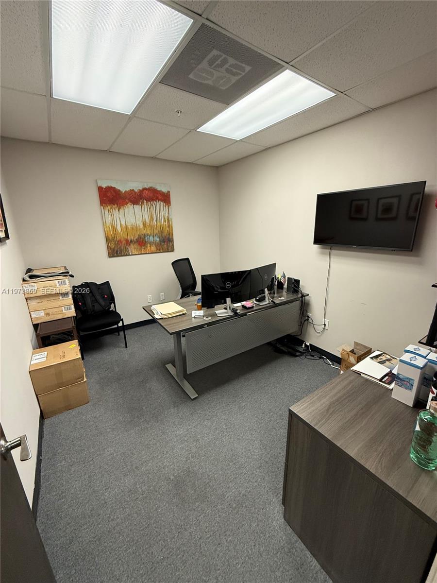 Ver detalles 21 / sq. ft. $ 2026-02-28 0 foto