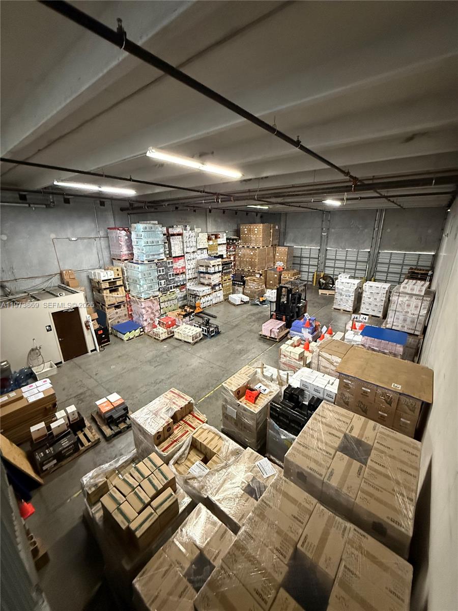 Ver detalles 21 / sq. ft. $ 2026-02-28 0 foto