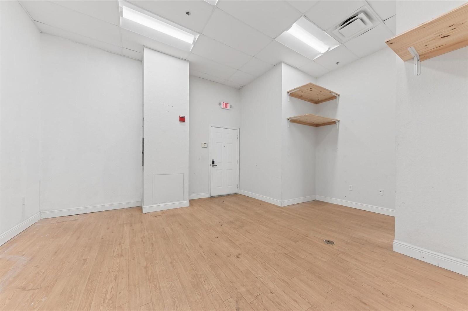 See details 38-39 / 1 sq. ft. $ 2026-06-17 0 Photo