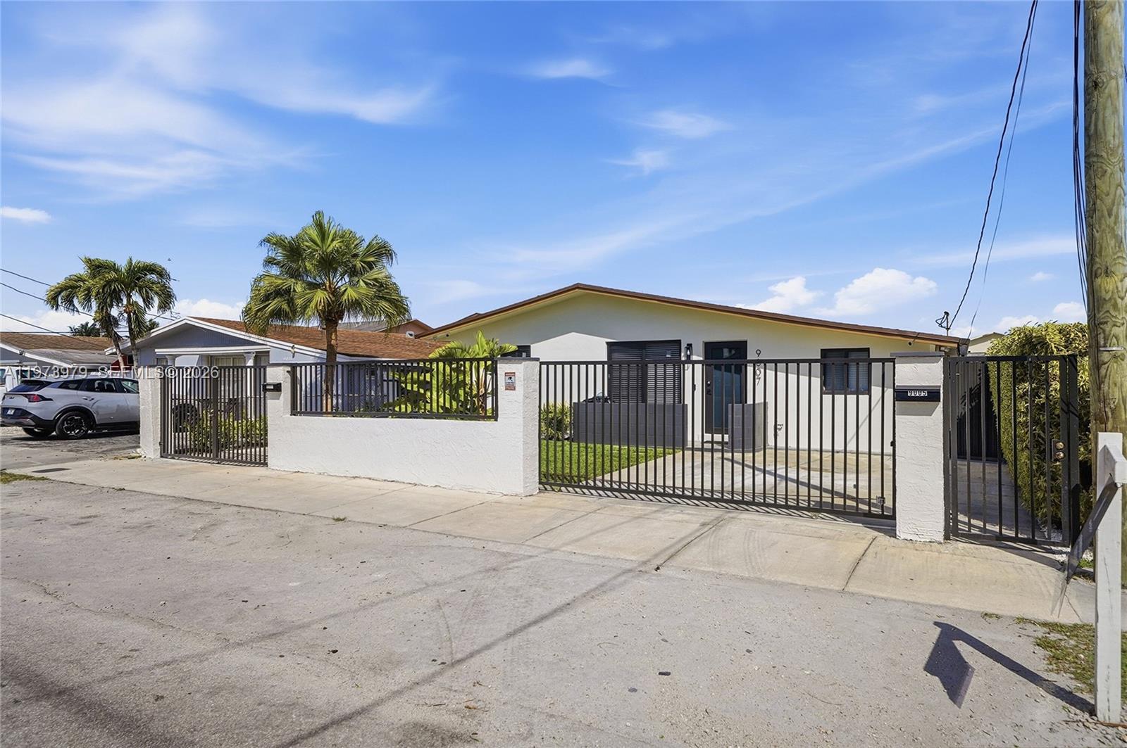   /  1686 кв.футов $ 2026-02-28 0 Фото