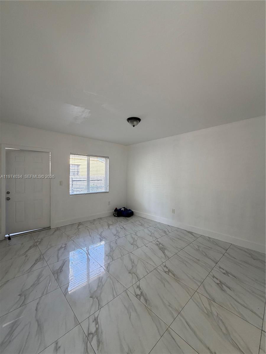   /  1378 кв.футов $ 2026-02-28 0 Фото