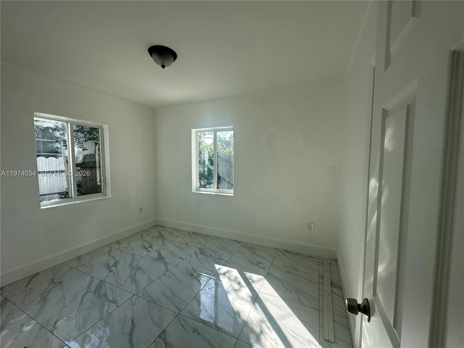   /  1378 кв.футов $ 2026-02-28 0 Фото