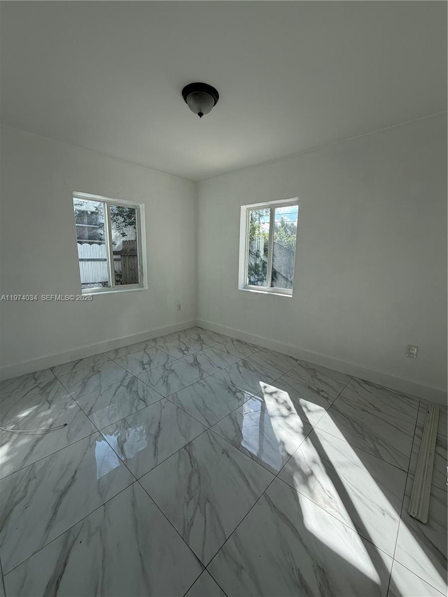   /  1378 кв.футов $ 2026-02-28 0 Фото