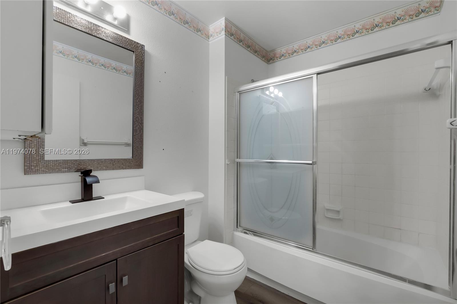 Подробнее 1550 3 / 3 1551 кв.футов $ 2026-03-01 0 Фото