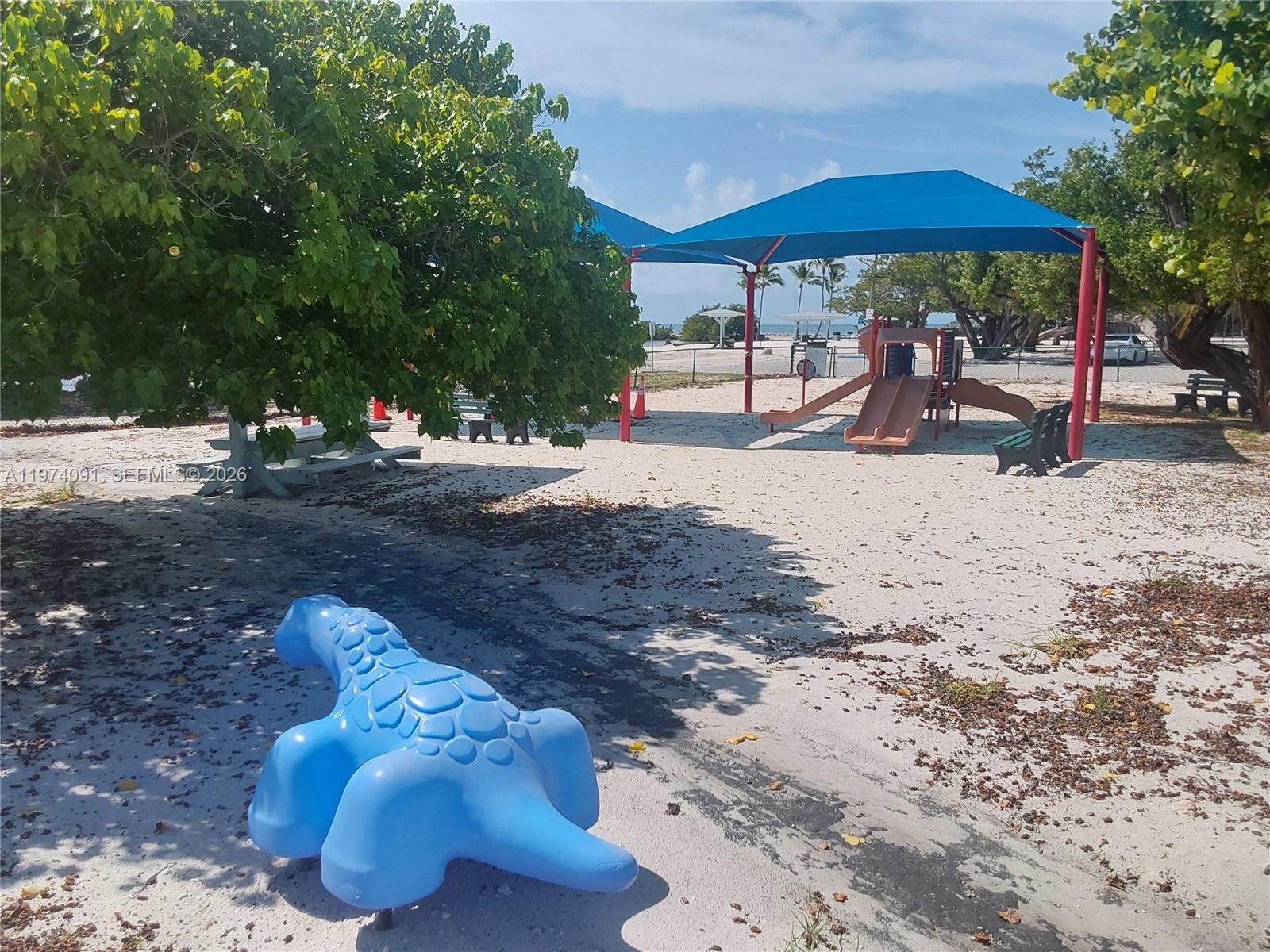   /   кв.футов $ 2026-03-01 0 Фото