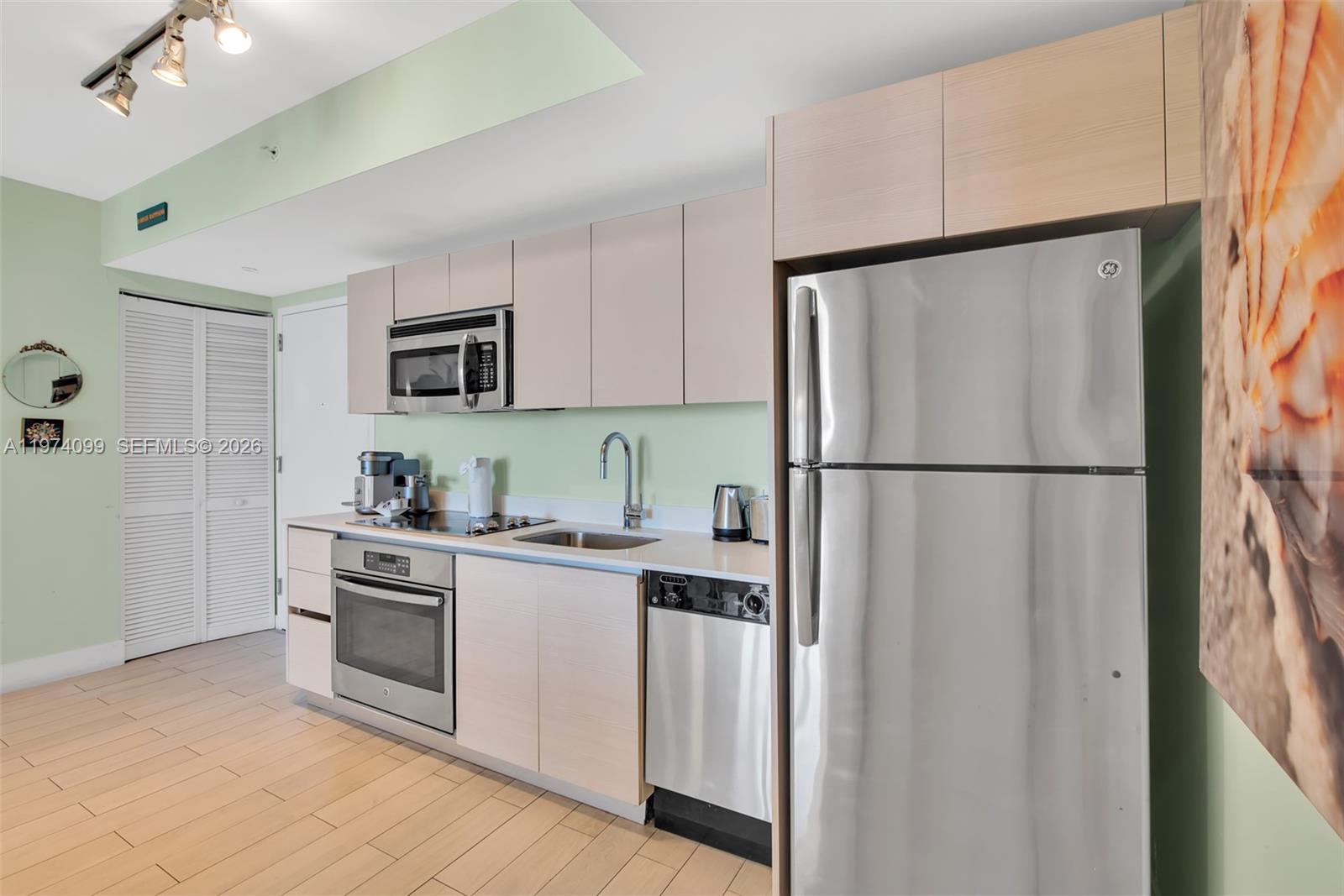 Photo of 2602 Hallandale Beach Blvd  #R2806, Hallandale Beach, Florida, 33009 - 