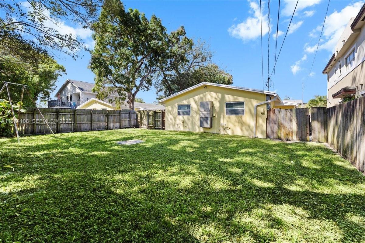   /  1376 кв.футов $ 2026-03-01 0 Фото