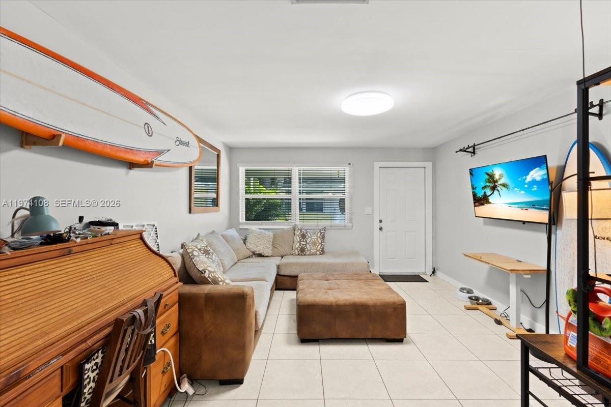   /  1376 кв.футов $ 2026-03-01 0 Фото