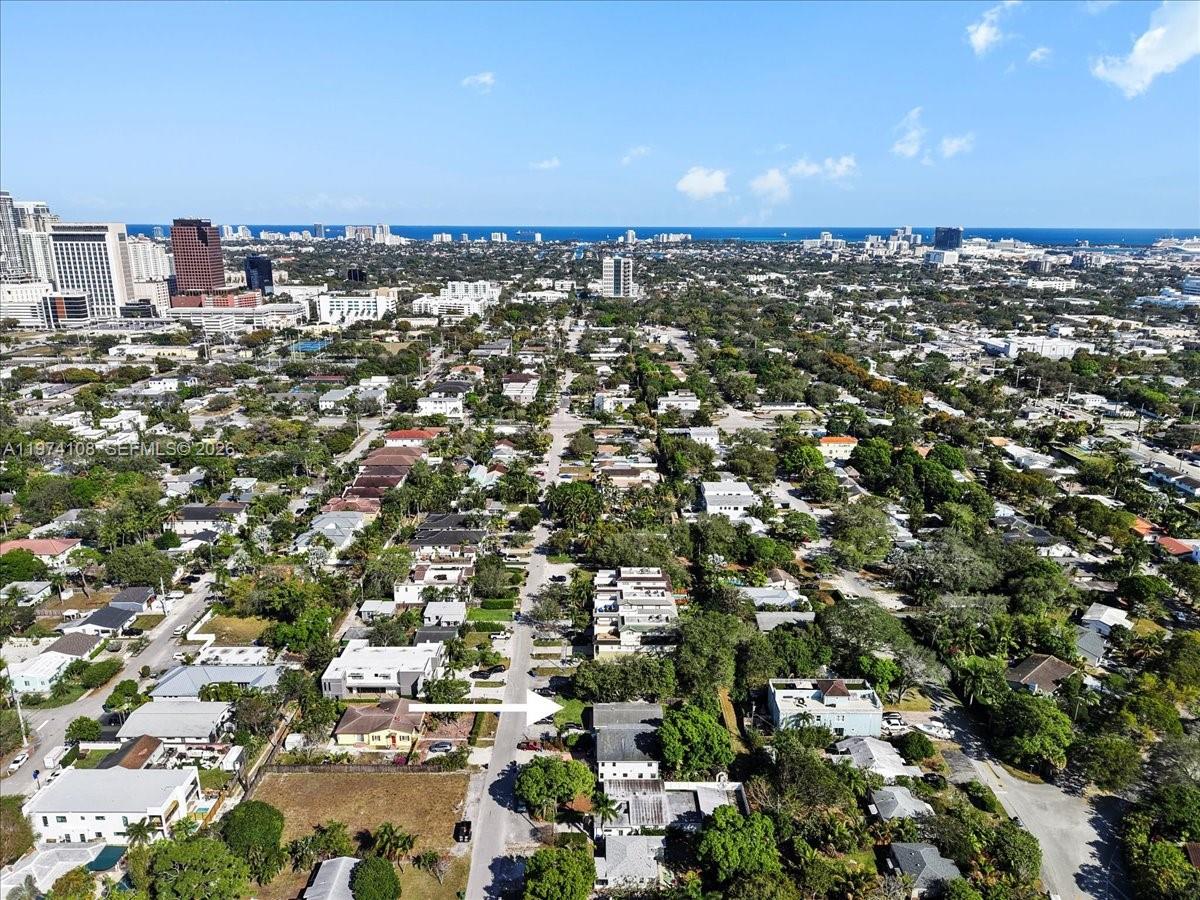   /  1376 кв.футов $ 2026-03-01 0 Фото