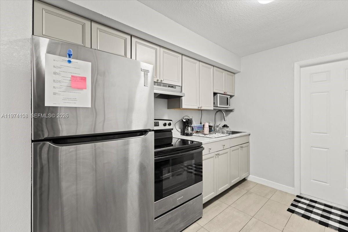   /  1376 кв.футов $ 2026-03-01 0 Фото