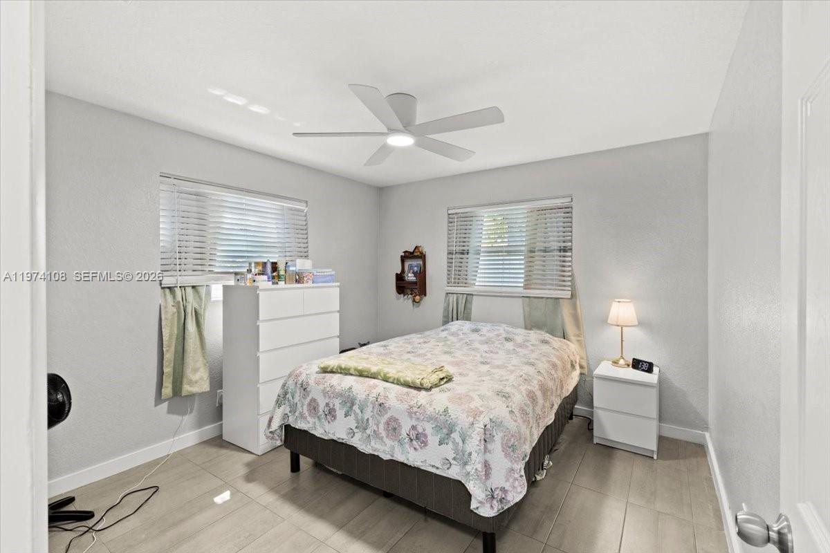   /  1376 кв.футов $ 2026-03-01 0 Фото