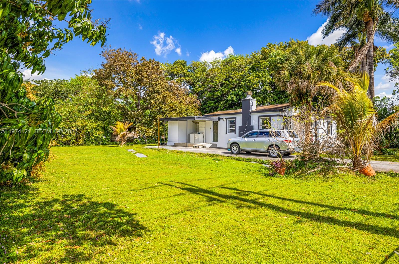   /   sq. ft. $ 2026-03-01 0 foto