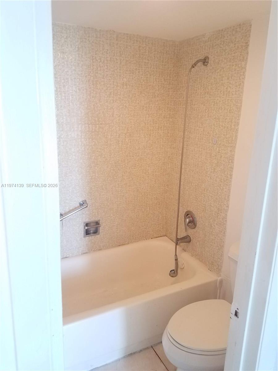 Photo of 3475 Country Club Dr #805, Aventura, Florida, 33180 -