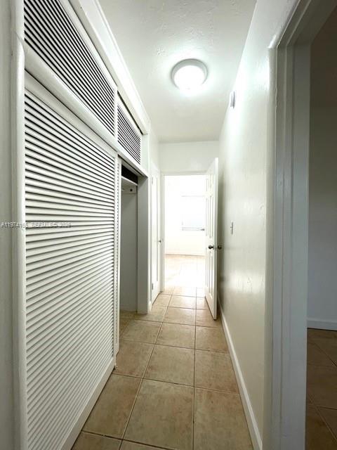   /  3596 кв.футов $ 2026-03-01 0 Фото